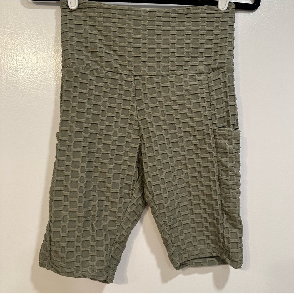 Olive Green Women’s Athletic Shorts 💚💚